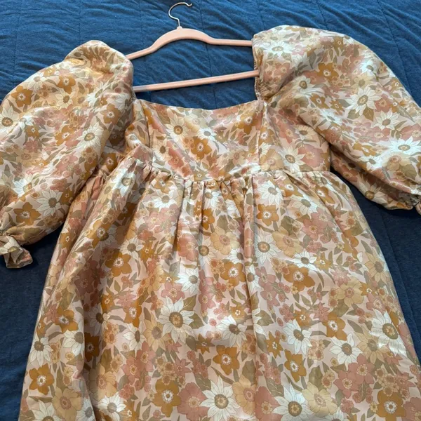 Storia Floral Puff Sleeve Dress - Image 2
