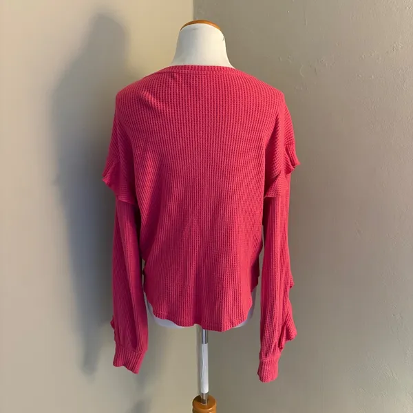 Pilcro and the Letterpress Anthropologie Pink Waffle Knit Ruffle Sleeve Thermal‎ V-Neck Top Small - Image 3