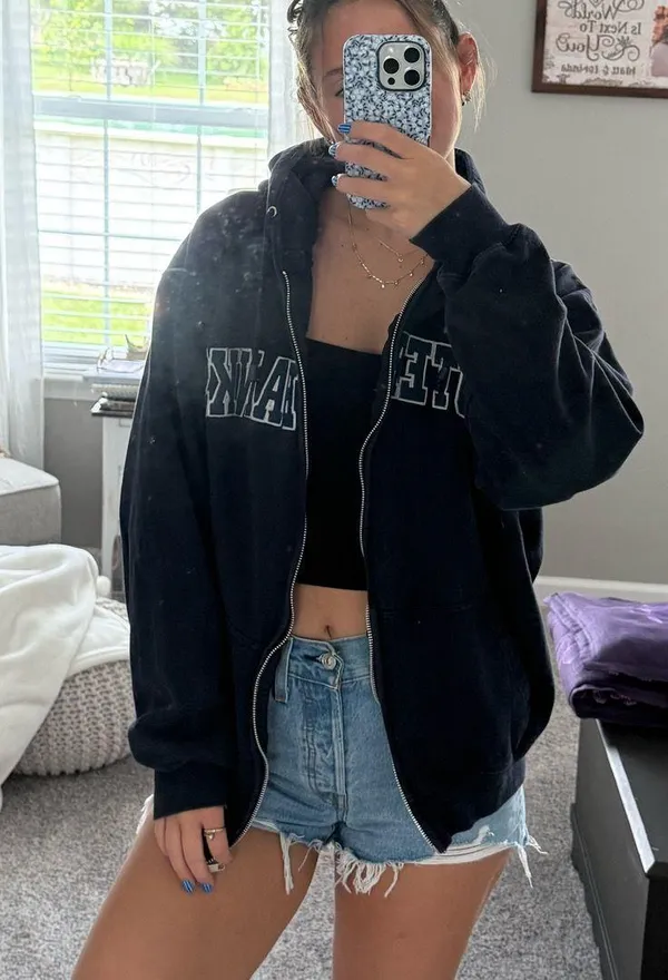 Outer banks Zip up hoodie Black Size XL - Image 3