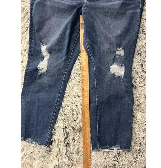 TORRID Bombshell Skinny Jeans Women Plus 18 Distressed Medium Wash Stretch Ankle - Image 7