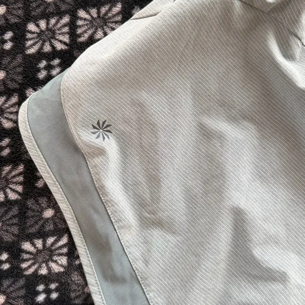 Athleta Mesh Racer Run Shorts 4” - Image 2