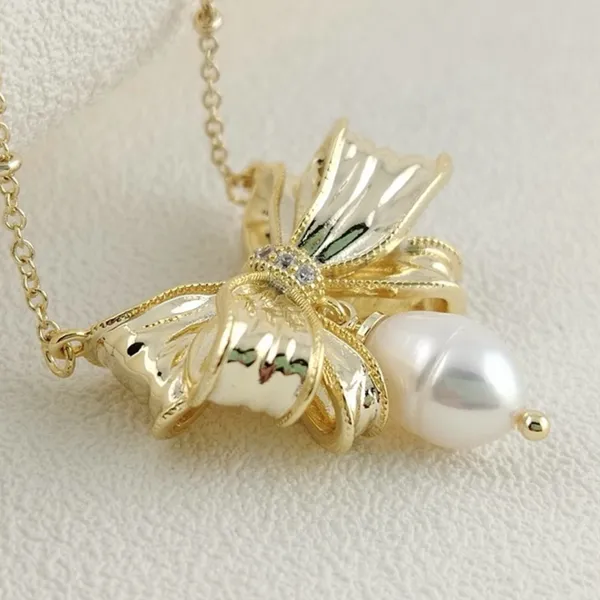 Kendra Scott x LoveShackFancy Pearl Bow Necklace and Matching Earrings - Image 9