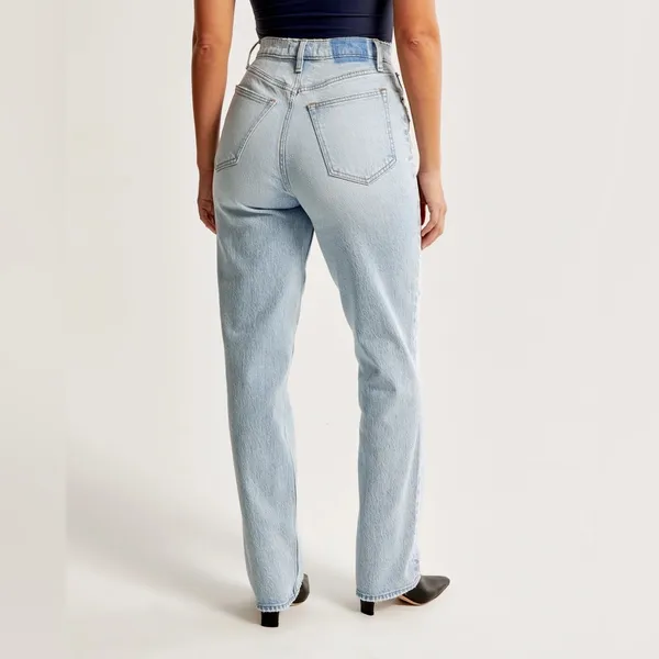 Abercrombie & Fitch Curve Love Ultra High Rise 90s Straight Jean - Image 4
