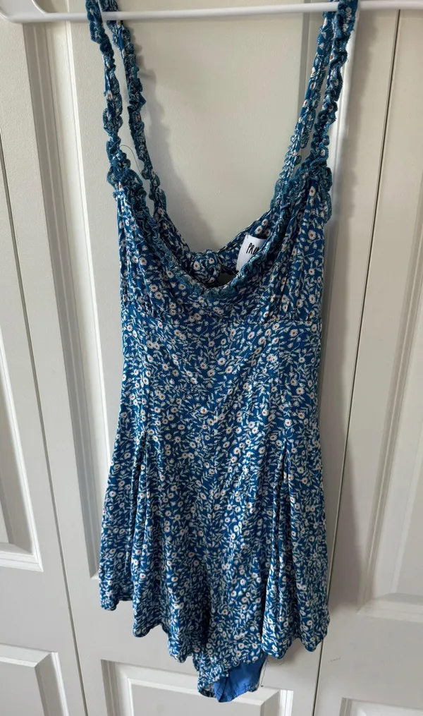 Princess Polly Blue Floral Romper - Image 2