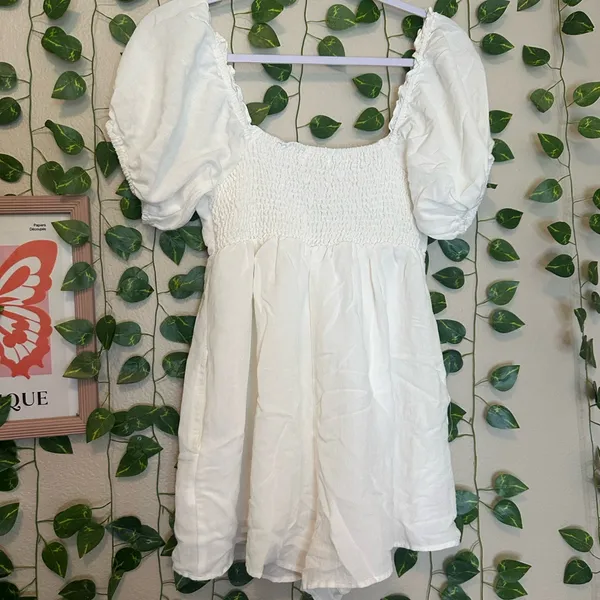 White coquette balletcore urban outfitters women’s romper with pockets size med - Image 8