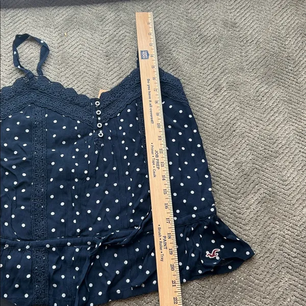 New Hollister Polka Dot Lace Cami Top Navy Blue Button Front Size Medium - Image 7
