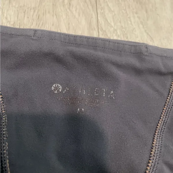 Athleta Charcoal Leggings - Image 2