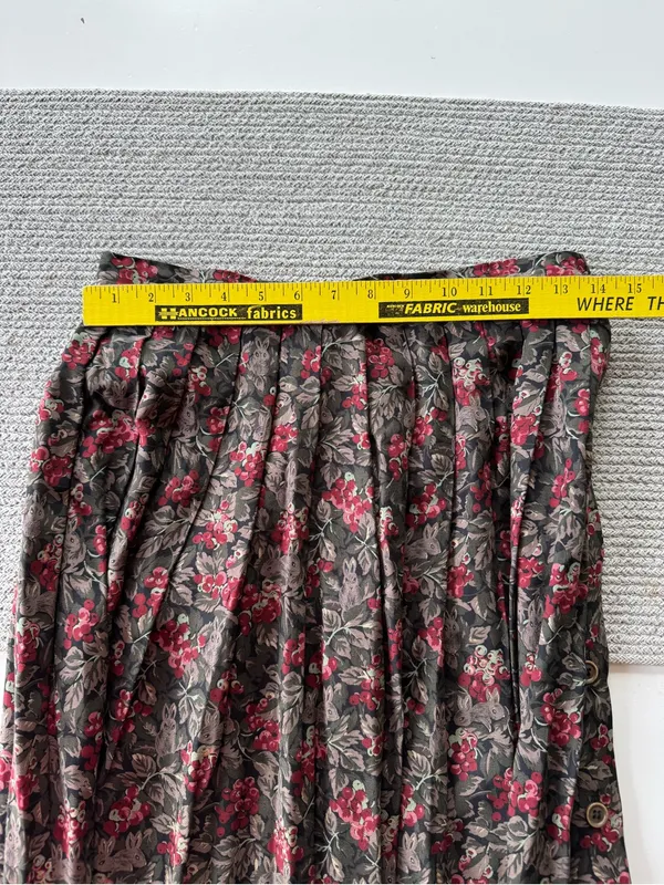 Vintage Susan Bristol Floral Pleated Maxi Skirt in Olive and Berry Size 8 - Image 6
