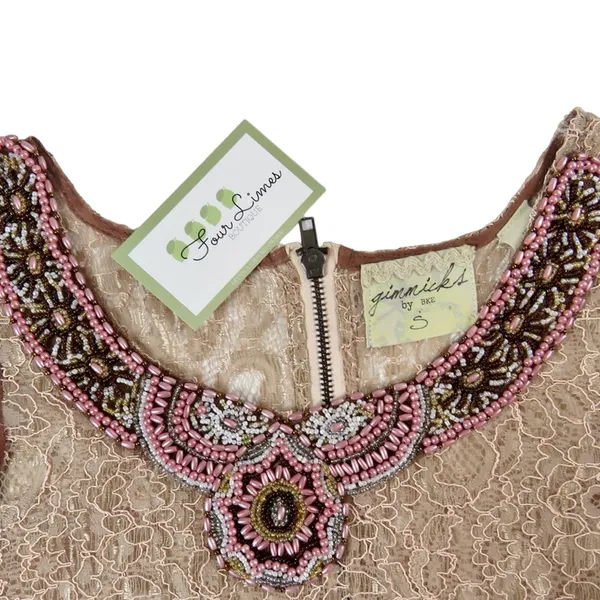 Gimmicks by BKE Mauve Pink Lace Beaded Boho Fairy Beaded Silk Blouse Small - Image 7