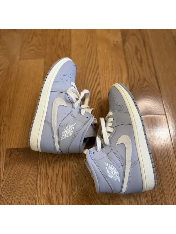 Size 6.5 US Women’s Nike Air Jordan 1 Mid Grey White CD7240-002 - Image 14