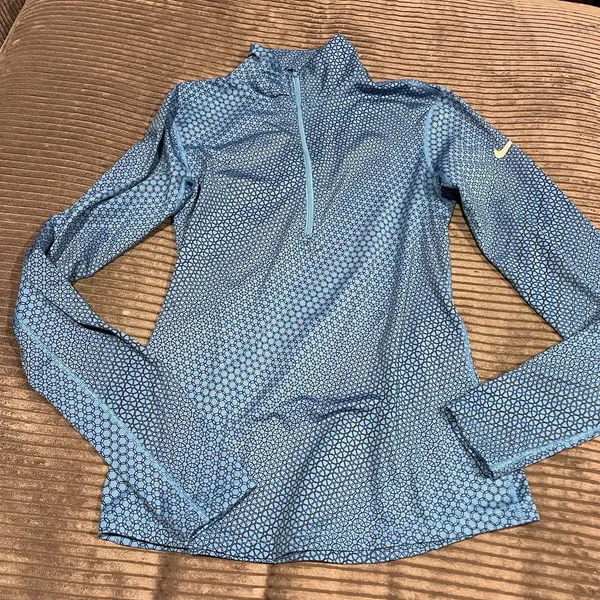 Nike Pro Dri Fit 1/2 Zip Pull over Women's Medium Blue Geo Print Running Walking - Image 2