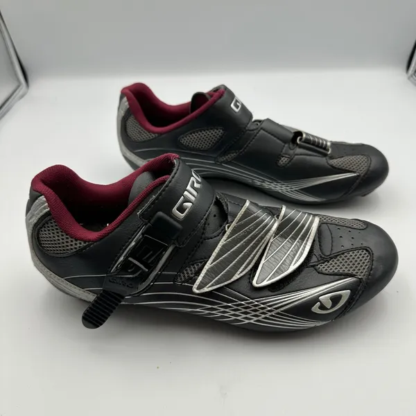 Giro Solara Women's EU‎ 40 US 8.25 Cycling Shoes Road Bike Black Maroon - Image 3