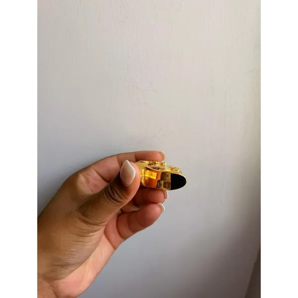 GOLD TONE HIGH HEEL SHAPED MINIATURE CLOCK‎ - Image 2