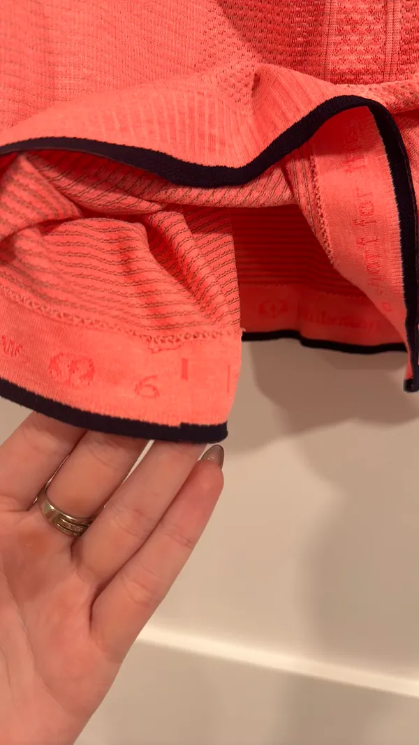 Lululemon Swiftly Tech Short Sleeve - Image 3
