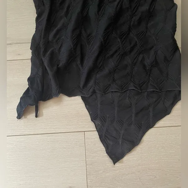 Silence + Noise‎ Asymmetrical Ruched Skirt Black Size L Urban Outfitters Texture - Image 5