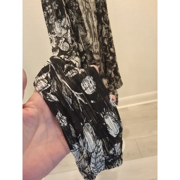 Papa Vancouver Vintage Long Sleeve Sheer Black And White Size M Womens - Image 2