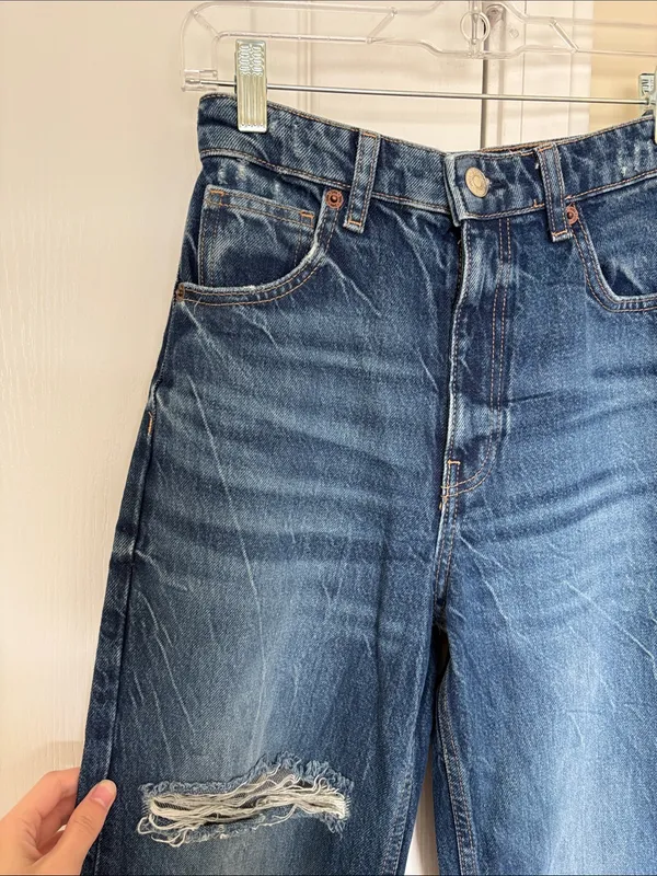 ZARA Wide Leg Distressed Jeans Size 2 dark wash - Image 8