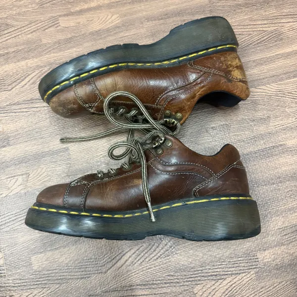 vintage Dr. Martens 9861 - Image 5