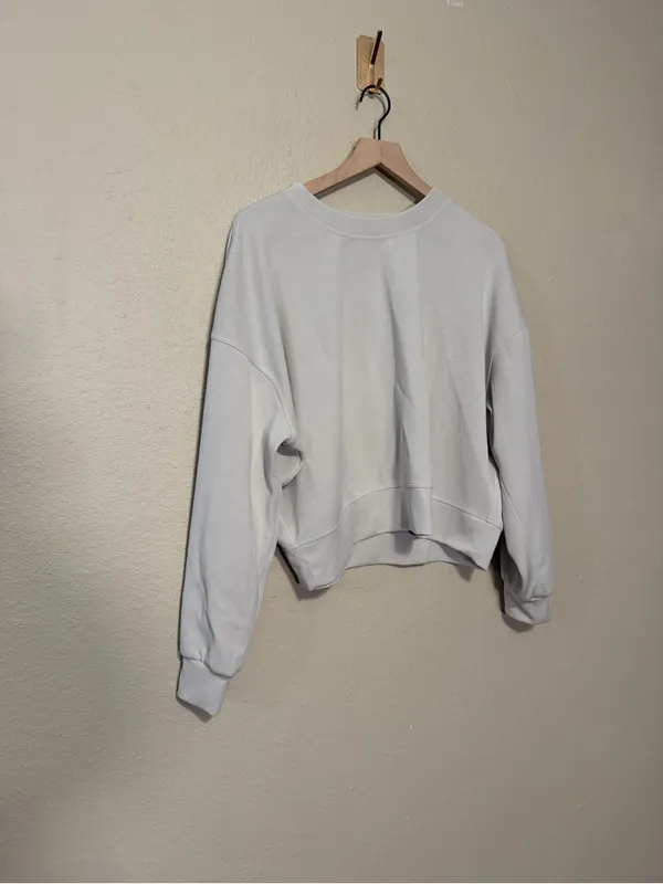 Lululemon Softstreme Perfectly Oversized Cropped Crew Bone Size 12 - Image 4