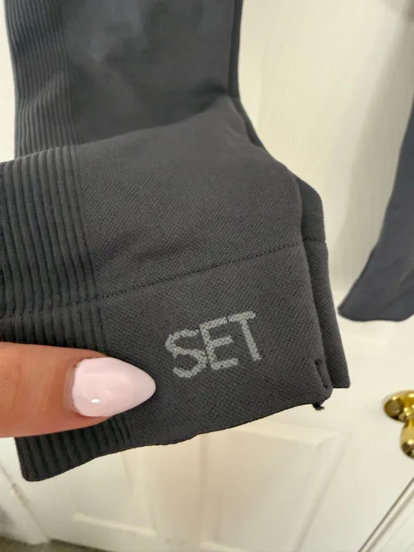 SET Active Leggings Grey  - Image 3