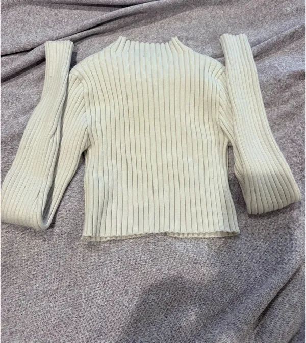 White Turtleneck Ribbed Sweater - Image 2