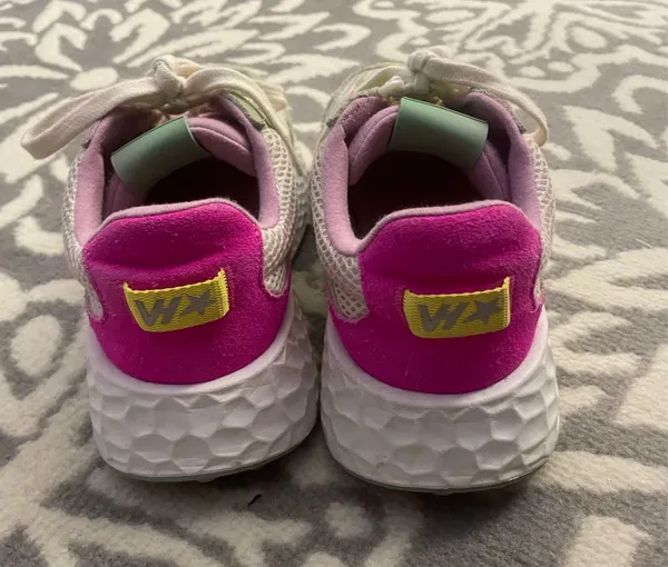 Vintage Havana Sneakers - Image 3