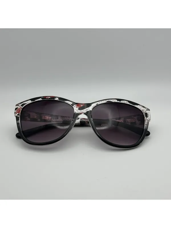 Steve Madden Oversized Cat Eye Sunglasses Black Clear Red Patterned Frames - Image 3