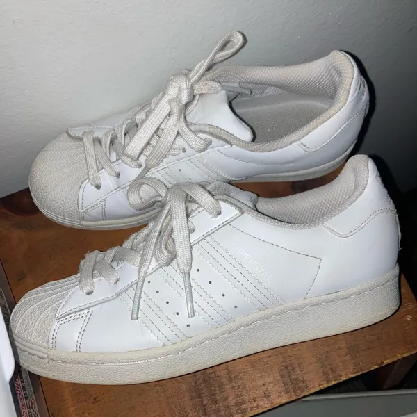 Women’s White Adidas Size 6 - Image 3