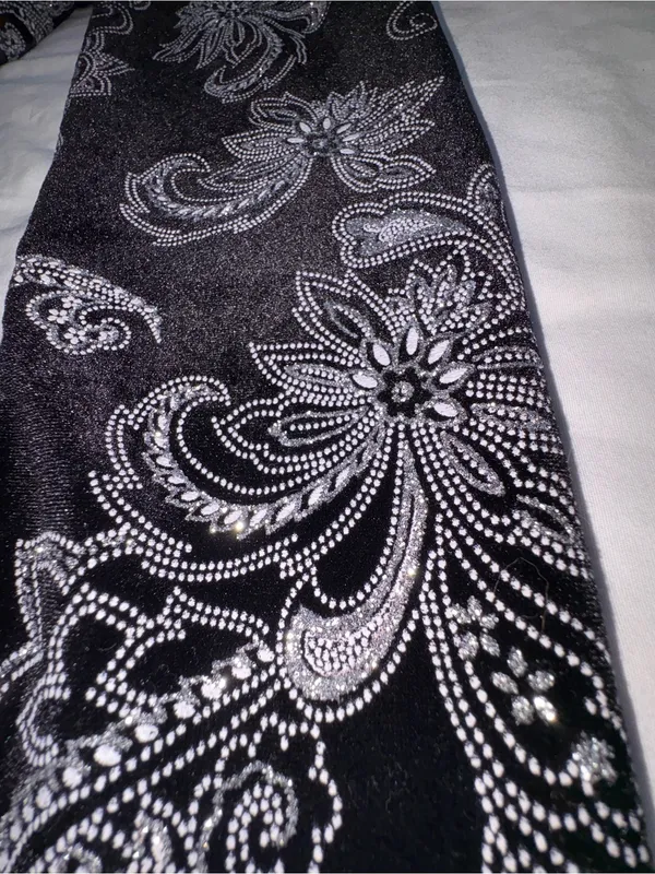 Notations Petite PXL Black Velvet Silver Paisley Floral Shimmer Cardigan - Image 5