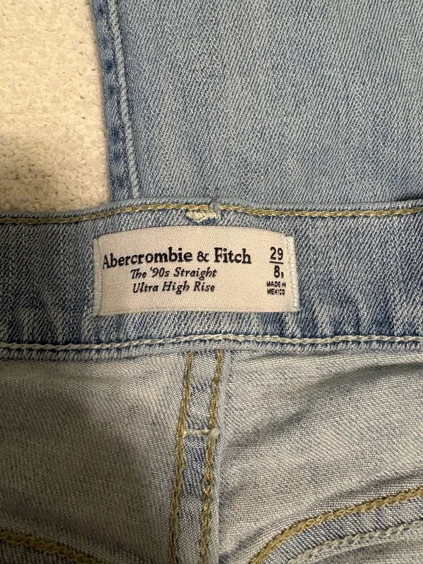 Abercrombie Jeans 90s High-Rise Ultra Straight - Image 6