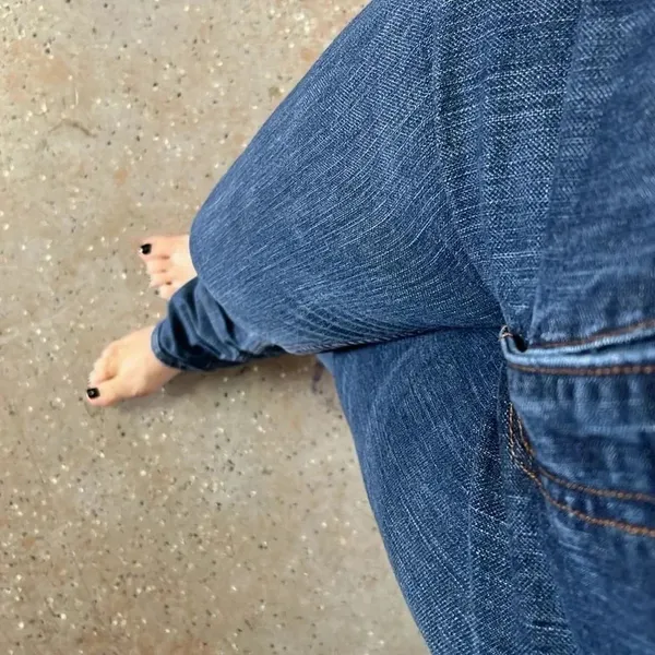 Badgley‎ Mischka American Glamour women’s denim jeans size 10 cotton blend jeans - Image 2