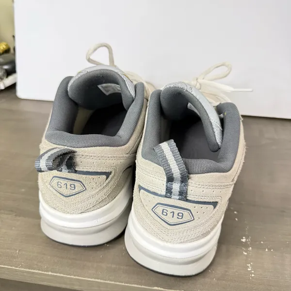 New Balance Sneakers men’s shoes size 8 - Image 4