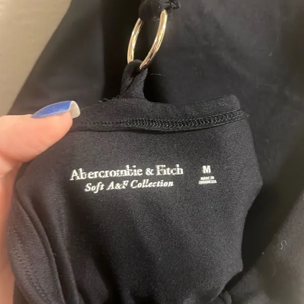 ✨ABERCROMBIE & FITCH Double-layered Seamless Fabric Boatneck Sz Medium Bodysuit✨ - Image 7