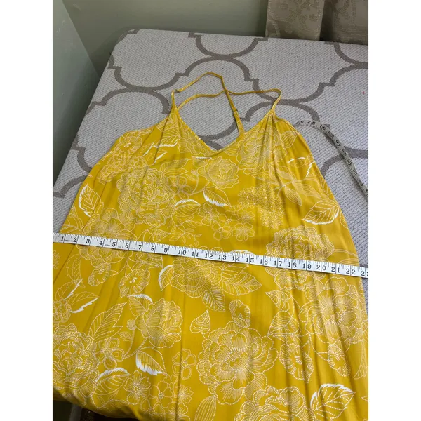 GAP crisscross straps midi side slits hanky yellow flowers dress, size medium - Image 10