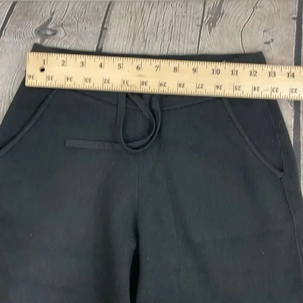 Banana Republic Women’s Black Knit Joggers size XS - Image 11