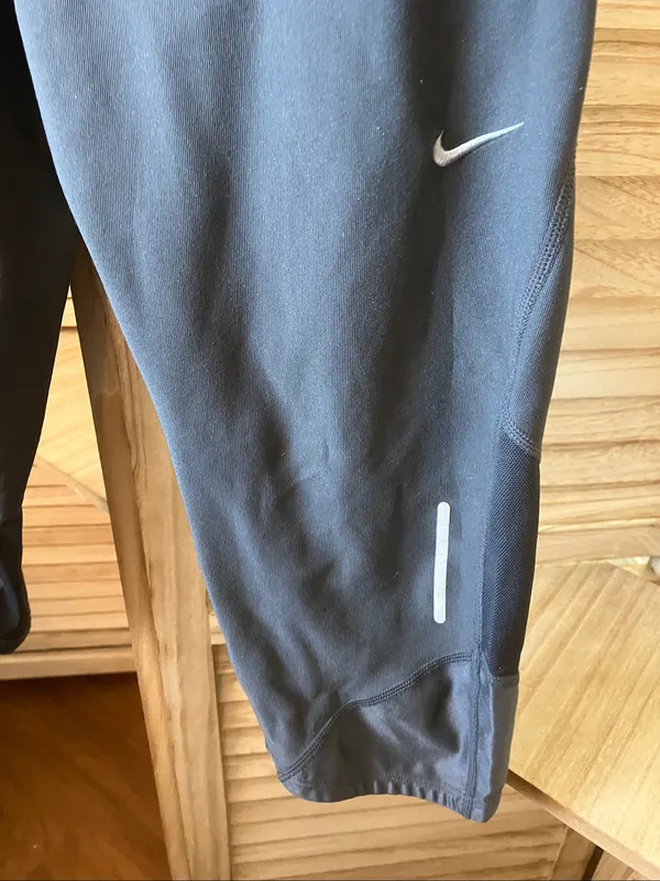 Nike Black Dri-FIT Performance slacks medium - Image 4
