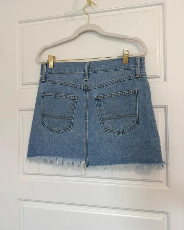 Just Black Denim Skirt Distressed - Image 2