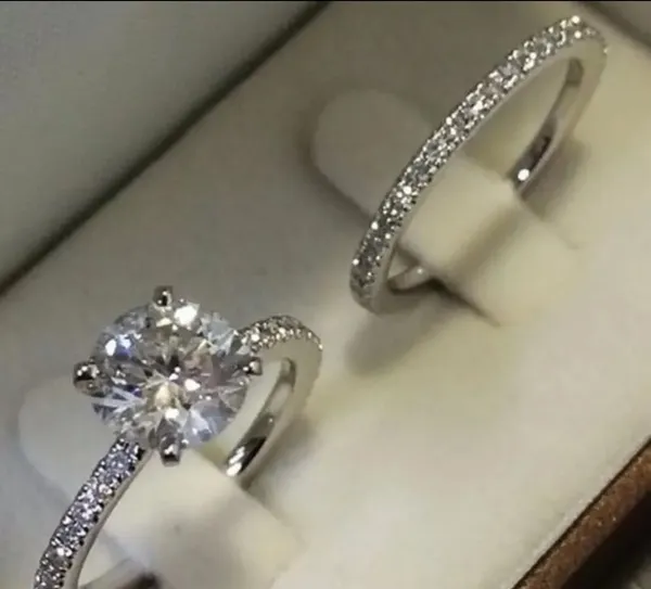 Gorgeous Stainless Steel Silver CZ 2 Piece Cocktail Ring and Band Set Size 8 - Image 4