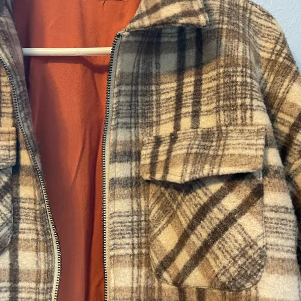 The Nines S Small Plaid Cropped Earth Tones Full Zip Pocket Collar Jacket Blazer - Image 8