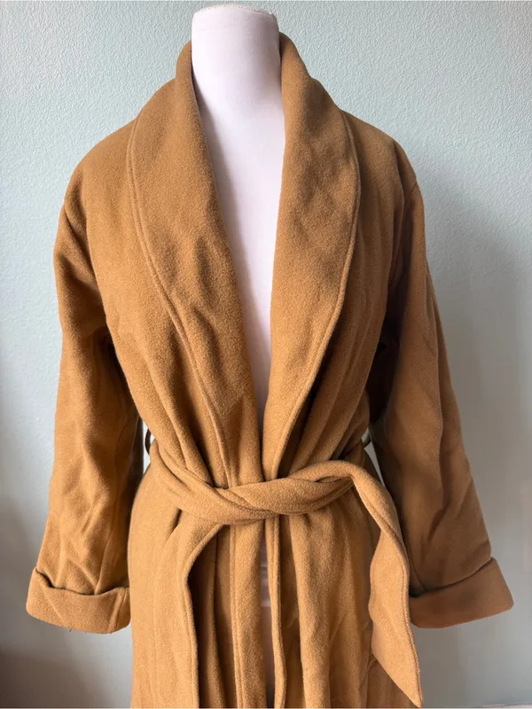 Orvis Wool Trench Coat Size Medium - Image 2