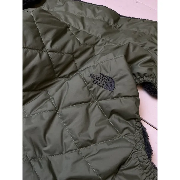 The North Face‎ Mossbud Reversible Insulated Vest Olive Green Grey Womens Medium - Image 13