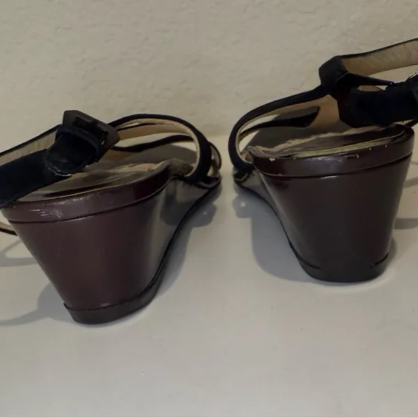 Jimmy Choo Wedge Sandals Black Suede and Chocolate Brown Patent Leather EU 39 - Image 8