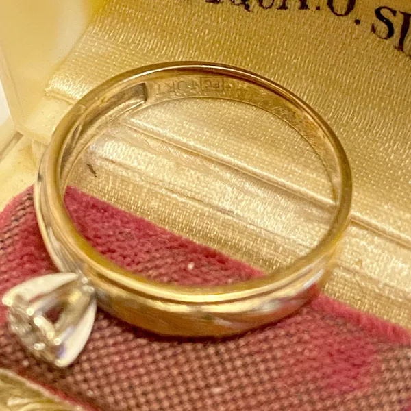 10k Two-Tone (Yellow & White) Gold Diamond Engagement‎ Ring Size 7 - Image 4
