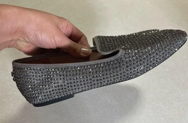 CARVELA Women's Shine Gem-Detail Slip-On Flats Grey & Silver Size 8.5 - Image 10