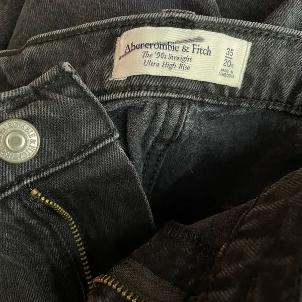 Abercrombie Fitch 90s Straight Ultra High Rise Distressed Black Jeans 35 20 new - Image 10