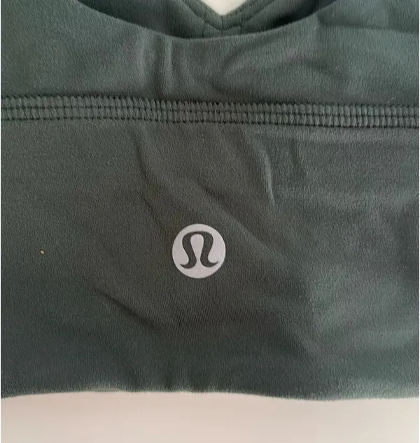 Lululemon Align V-Neck Bra - Image 3