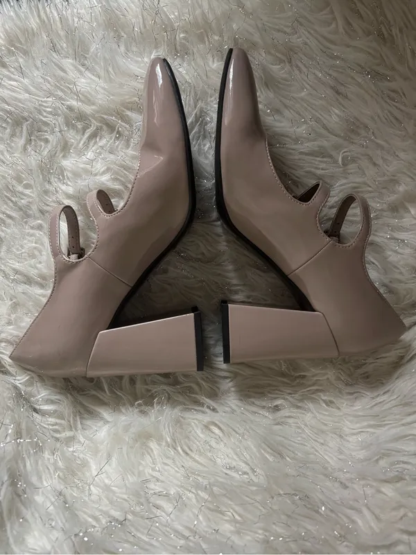 Marc Fisher Charisy Beige Women’s Tapered Patent Leather Block Heel Shoes Size8M - Image 2
