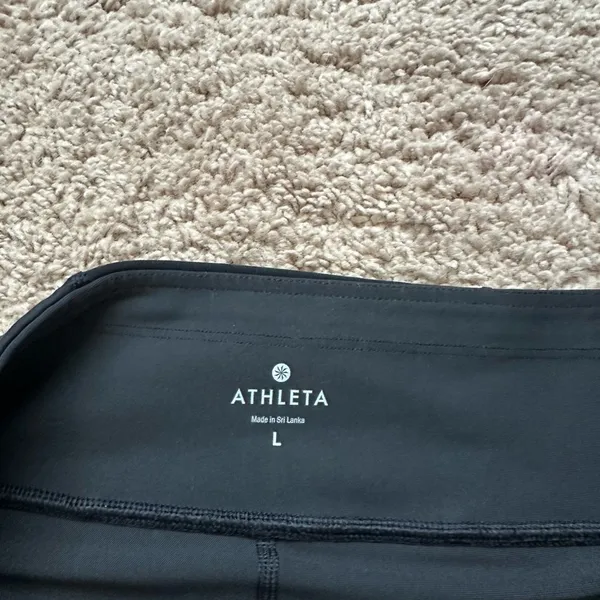 Athleta Stealth TruCool Skort Laser Cut Athletic Tennis Golf Running Black L - Image 6