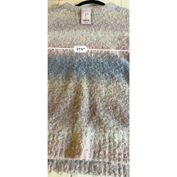 Wild Fable Women's Crewneck Oversized Boucle Pullover Holiday Sweater -Small - Image 5