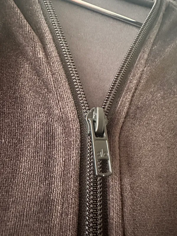Alo Velvet Zip Up - Image 4